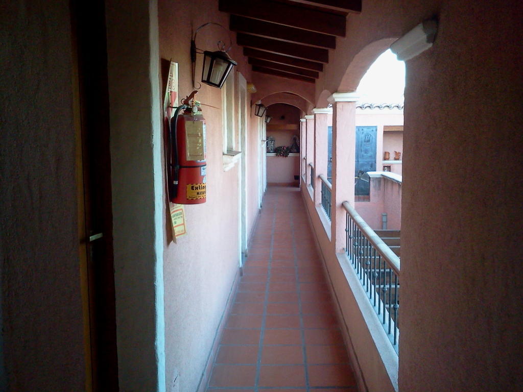Hostal Terrazas Del San Bernardo Salta Extérieur photo