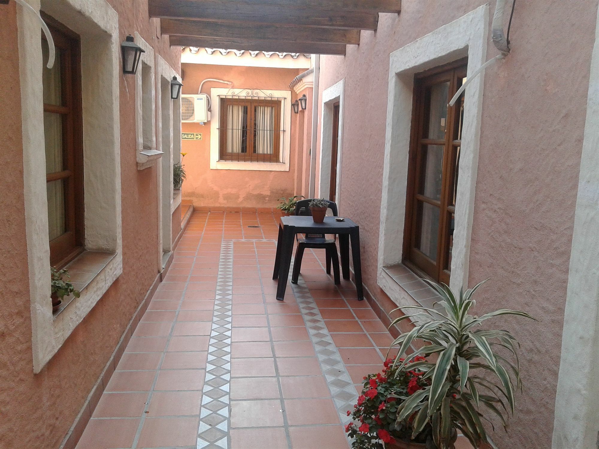 Hostal Terrazas Del San Bernardo Salta Extérieur photo